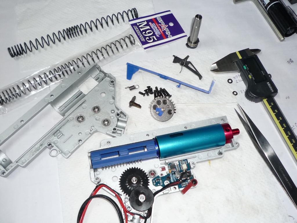 SPARK 電動ガン用 国産オリジナルスプリング 不等ピッチ M80 M90 M95