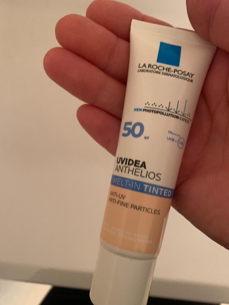 ポスト投函LA ROCHE-POSAY ラロッシュポゼ UVイデア XL ティント 30g 正規品 高質で安価