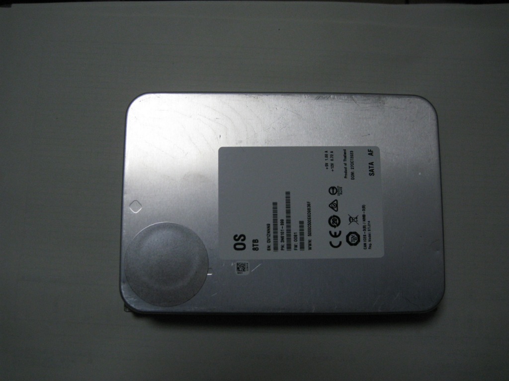メーカー再生品」ホワイトラベル 内蔵HDD 3.5インチ 8TB SATA600 