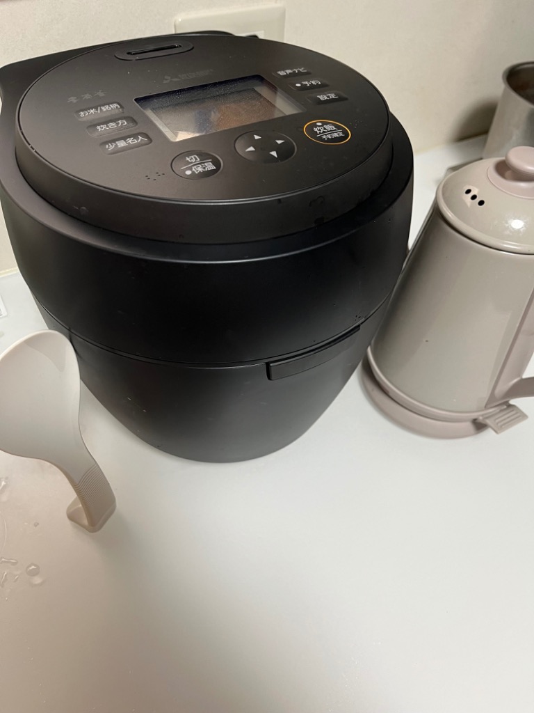 未使用◆三菱 IHジャー炊飯器 NJ-BW10F-B （5.5合）本炭釜 紬 Amazon | 三菱電機 炊飯器 5.5合 IH式 日本製 本炭釜 紬(つむぎ