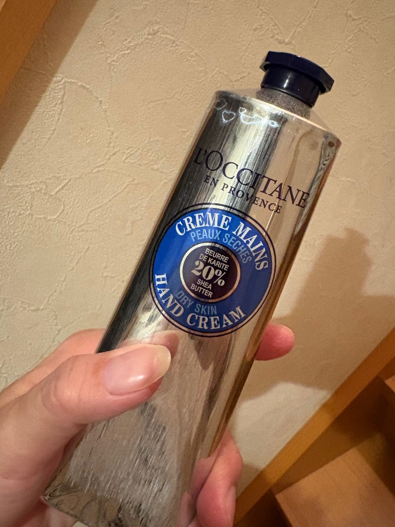 L'OCCITANE（ロクシタン） 並行輸入品 LOCCITANE シアハンドクリーム