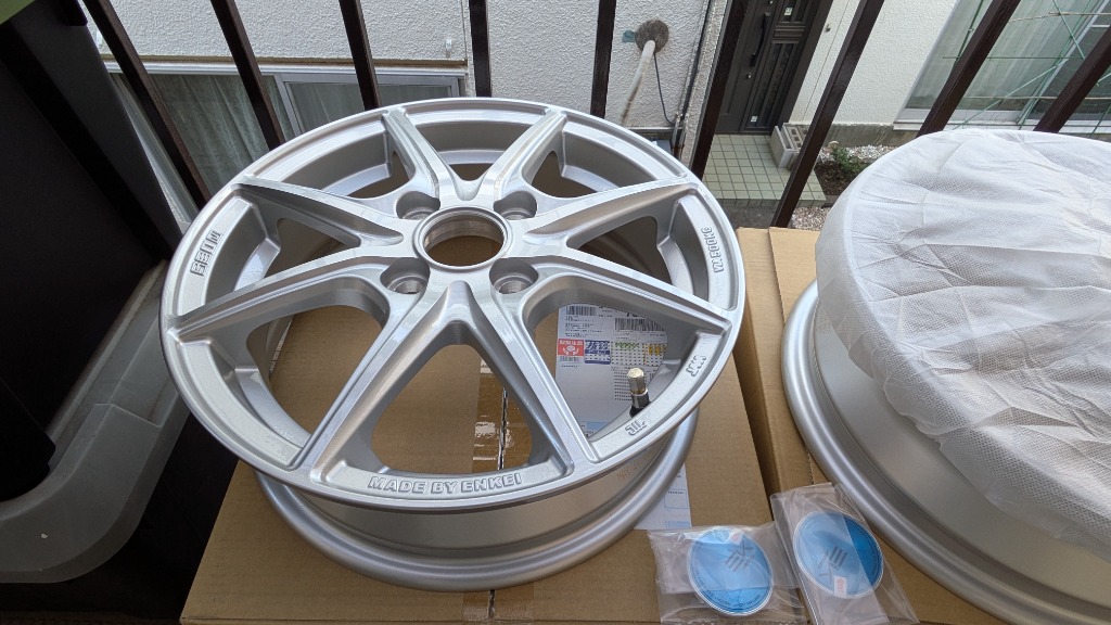 共豊 14インチ 4穴 100 4.5J ENKEI ザイン EK シャインシルバー