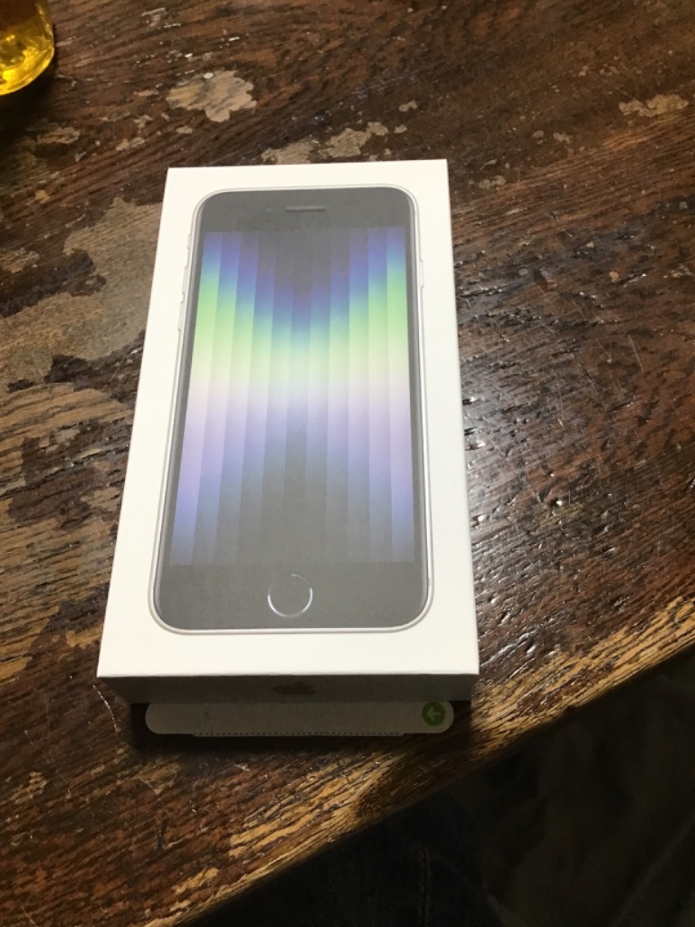 iPhone - iPhone SE3 128GB ホワイトSIMフリー  一括購入　新品 Amazon | 【整備済み品】 Apple iPhone SE（第3世代） 128GB