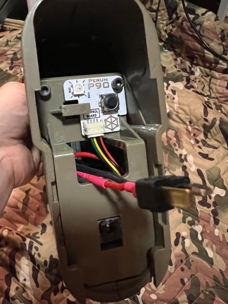 ブラックフライデー5％OFFクーポン】PERUN for P90 マルイ P90用電子