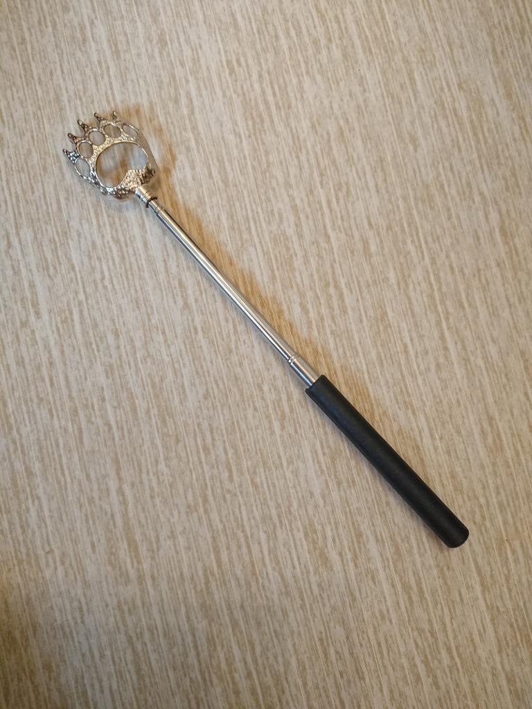 送料無料/規格内 孫の手 伸縮式 超リアル ペン型 骸骨 熊 ワニの手 背中に届く 伸びる まごの手 携帯 便利 おもしろグッズ ◇ NEW伸びる孫の手  :more0928-cop-gaikotu:モアクリエイト - 通販 - Yahoo!ショッピング