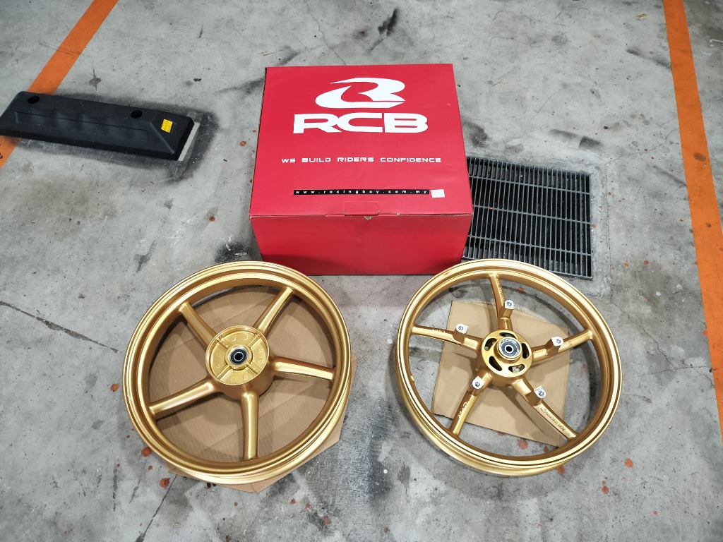 KN企画 GSX-R125/150・GSX-S125/150 RCB 鋳造ホイール前後セット