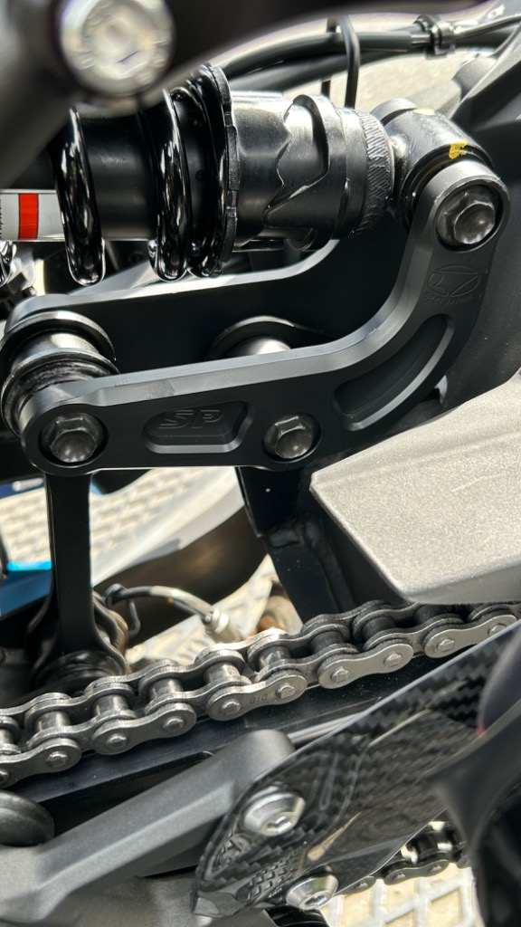 BEET カワサキ Ninja ZX-4R/RR用 スポーツリンクプレート KIT