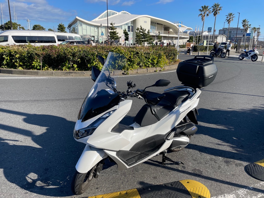 旭風防 (AF ASAHI) ロングスクリーン クリヤー PCX (2BJ-JK05