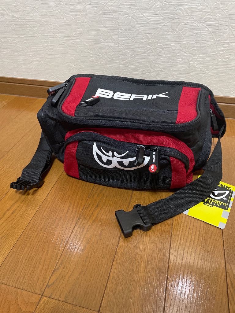 ベリック ウエストバッグ 3L B-218103-BK BERIK WAISTBAG