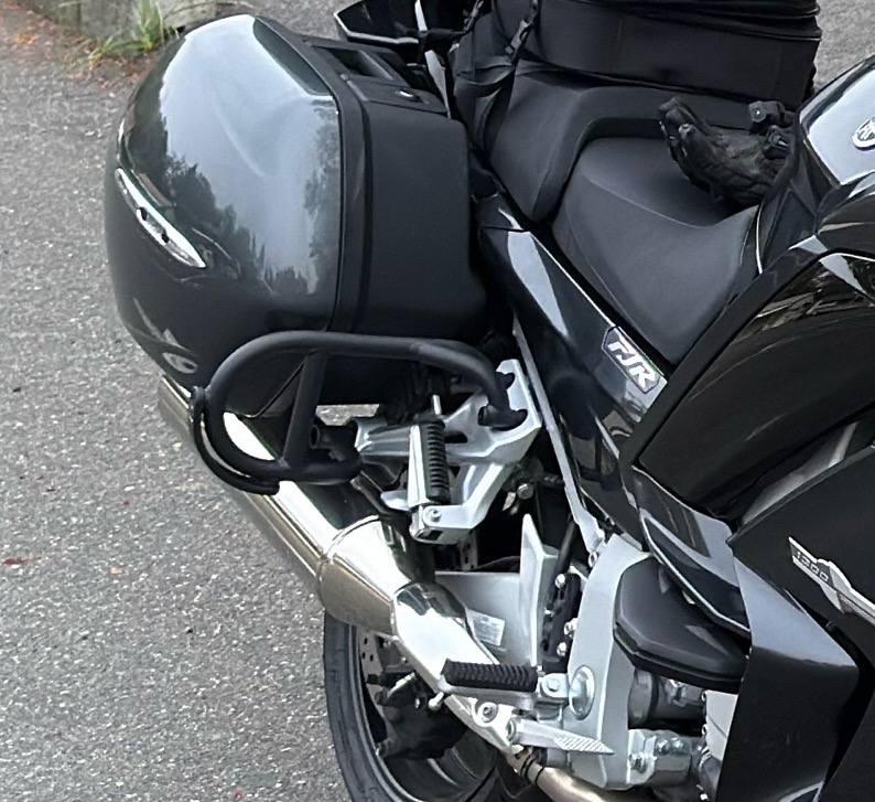 FJR 1300A サイドバックガード Amazon | R-Gaza サドルバッグガード サイドバッグ 荷物ガード