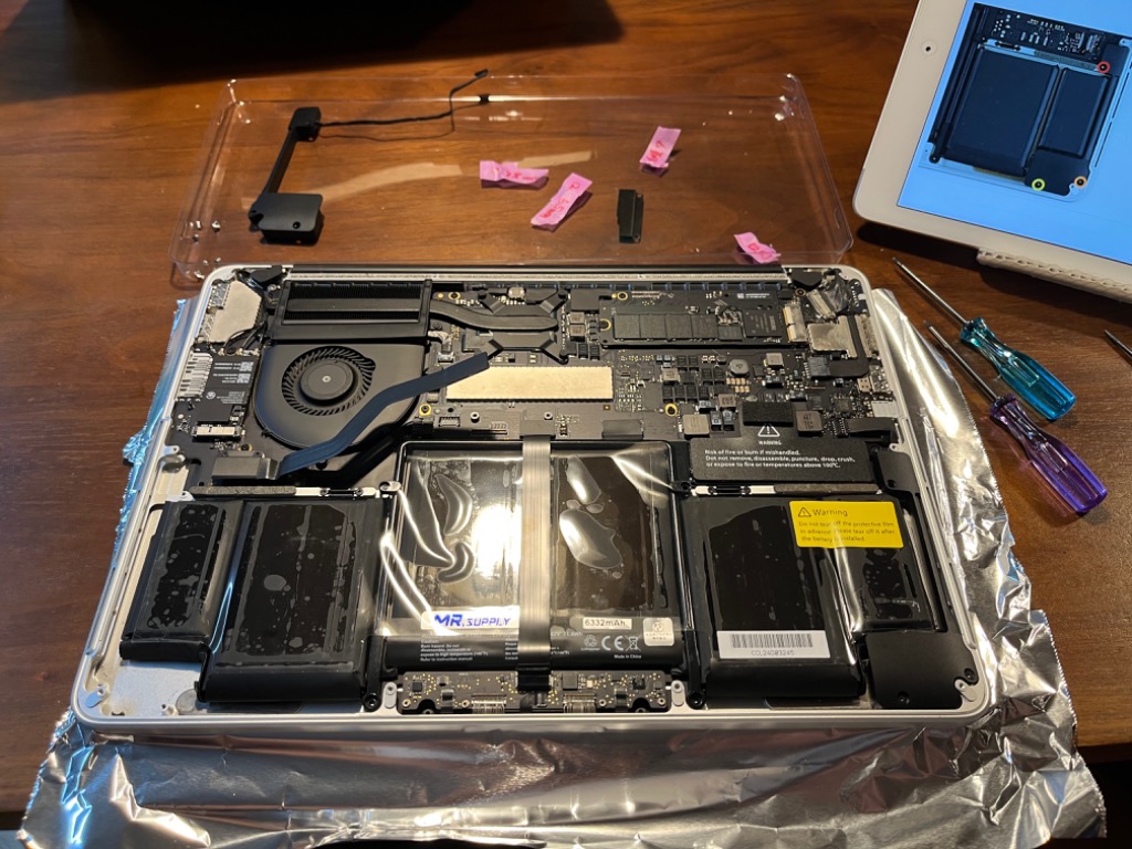 MacBook Air Apple アップル Pro 13”Retina A1502(Late 2013/Mid 2014