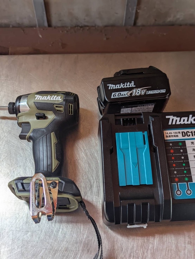 マキタ TD173D インパクト ドライバー 18V 各色本体1台+ケース マキタ TD173D インパクト ドライバー 18V 各色本体1台+ケース