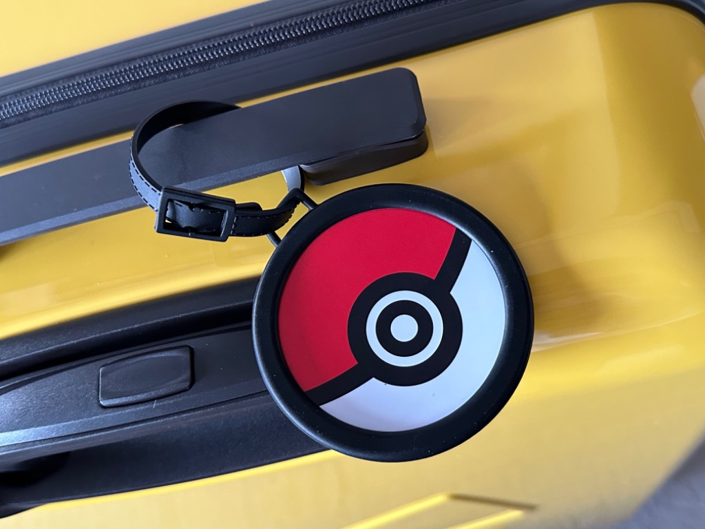 Pokemon 正規品 ポケモン スーツケース Mサイズ キャリーバッグ