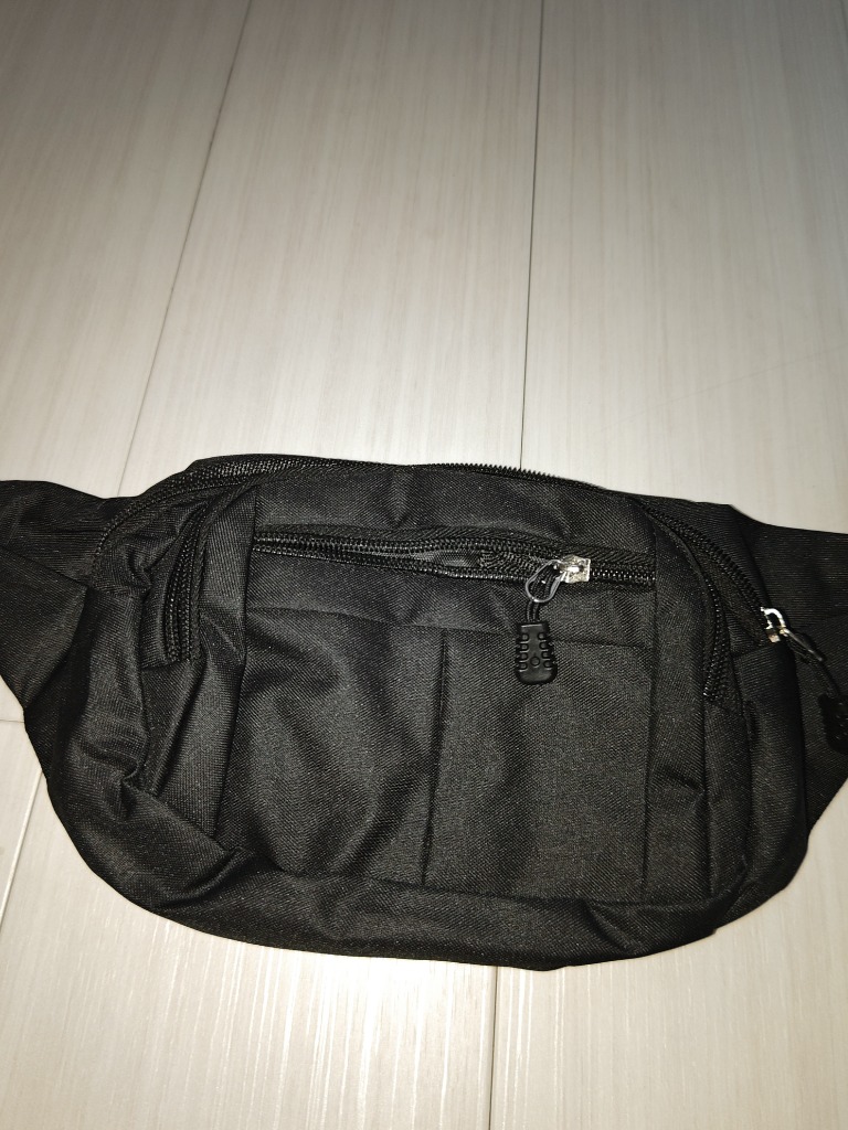 セール】セントラル スリングバッグ mens（ボディバッグ