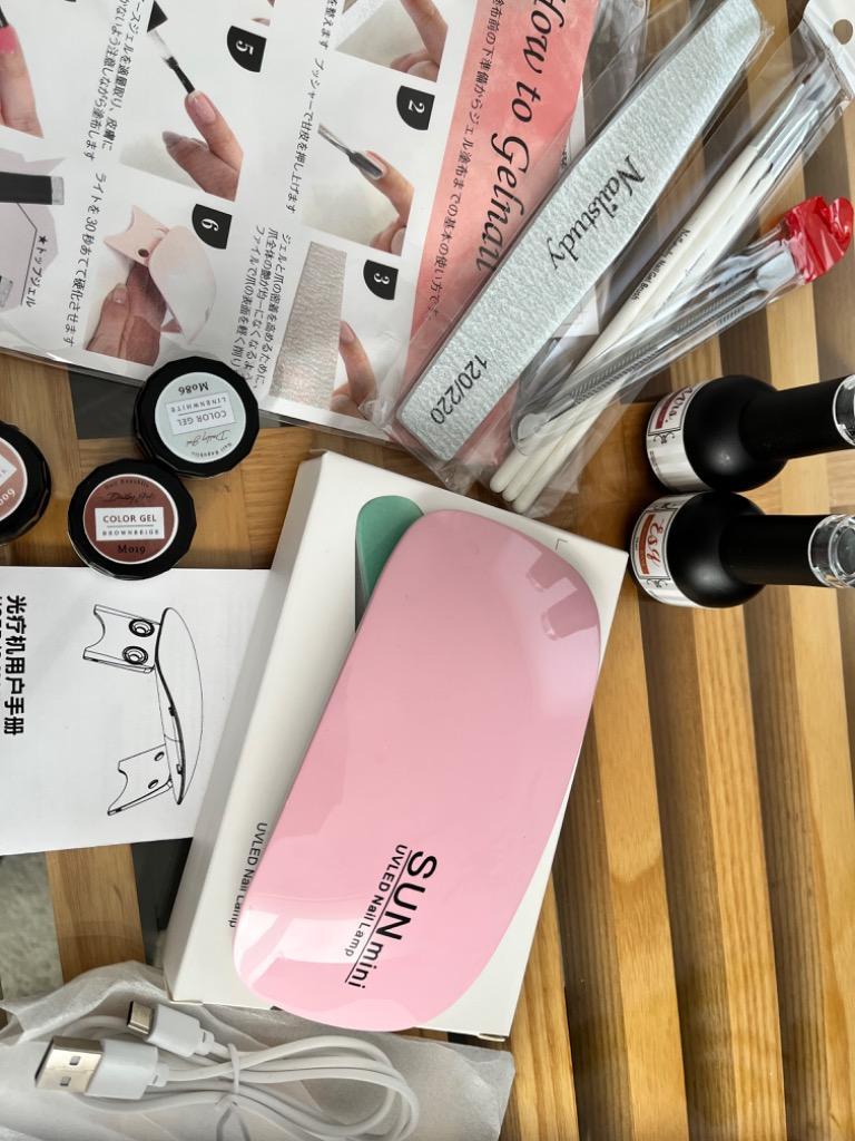 新たな趣味に【セルフネイルセット】ネイル76色とアート用品セット 楽天市場】ジェルネイルキット 新デザイン ジェルネイルシール