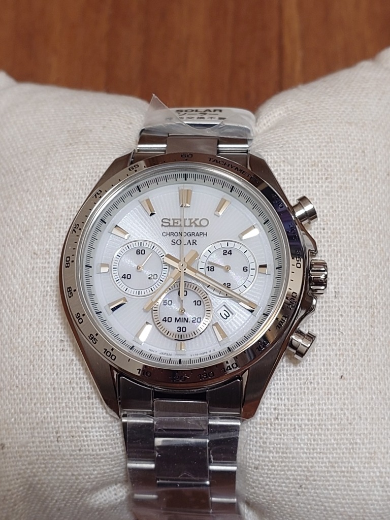 セイコーセレクション　Sシリーズ ソーラー クロノグラフ　SBPY179ホワイト 楽天市場】セイコーセレクション Sシリーズ ソーラー 腕時計 ブランド