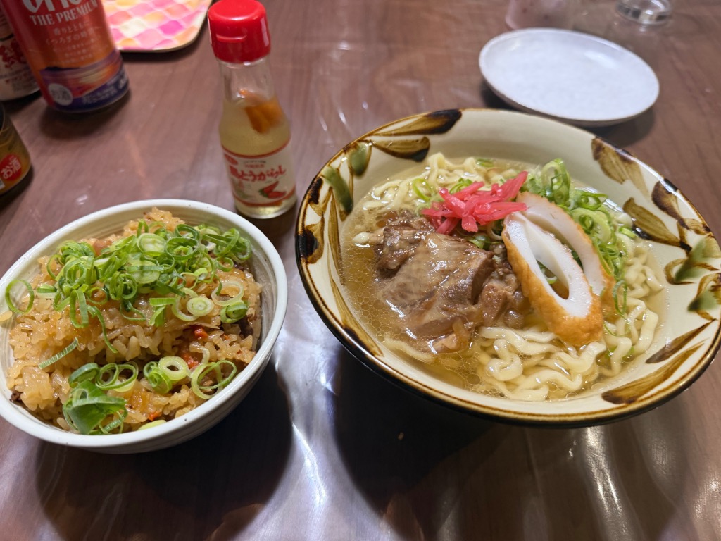 そばさま専用 沖縄そばセット 1人前 照喜名そば180g、そばだし、具材付き 冷蔵