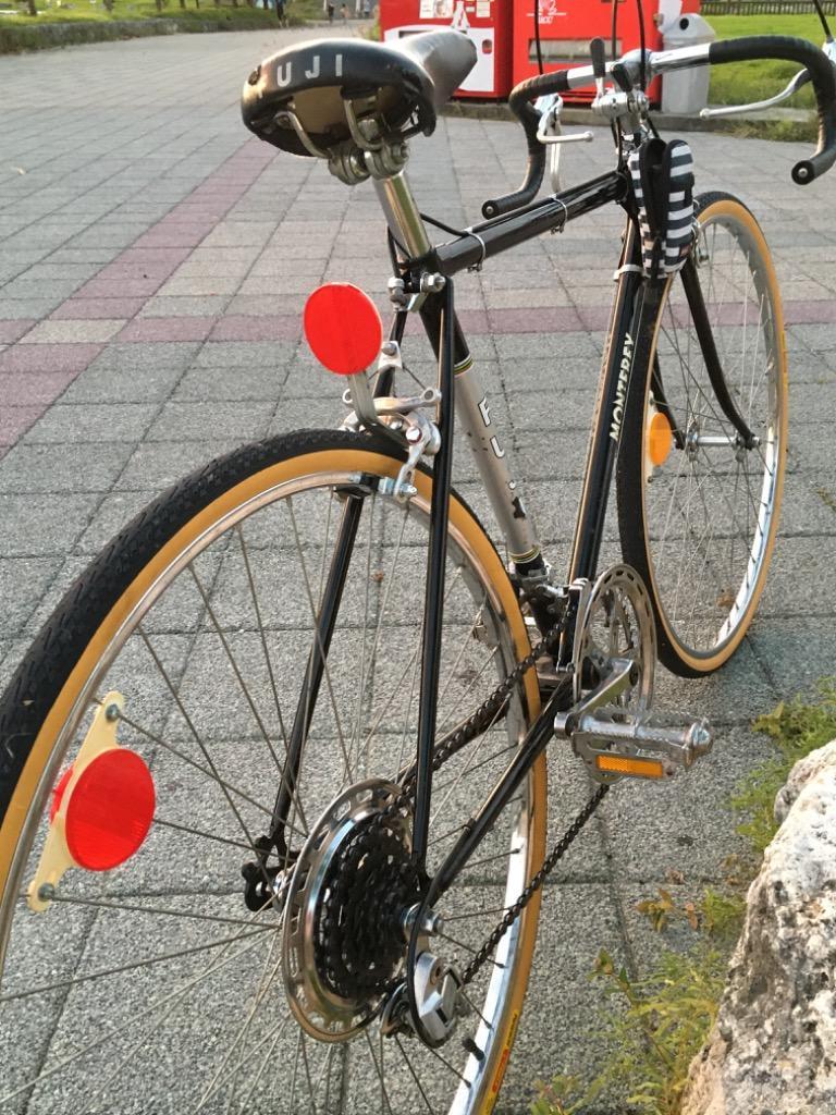 自転車タイヤ・チューブ パナレーサー パセラ PASELA 27×1 1/4 黒/アメ :2849593:ナチュラム アパレル専門店 - 通販 -  Yahoo!ショッピング