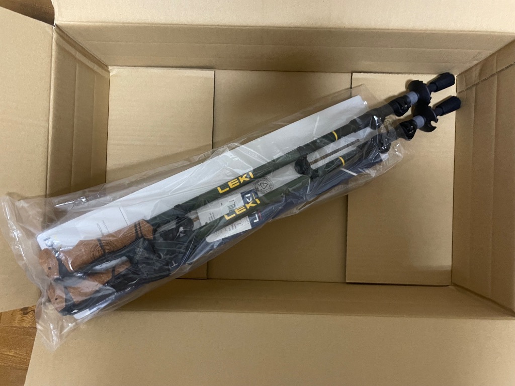 LEKI - 5,115 円引　LEKI レガシーライトＡＳ　トレッキングポール新品 レキ LEKI レガシーライトAS トレッキングポール ストック