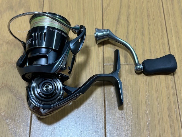 め*ん様 23AIRITY SF2500SS ダイワ エアリティ ST SF2500SS-H-QD (リール) 価格比較 - 価格.com