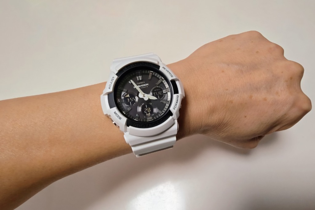 G-SHOCK Gショック 電波 ソーラー 腕時計 メンズ GAW-100B-7AJF