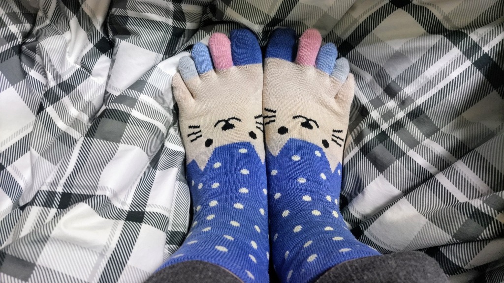 momo station レディース5本指ソックス くちゴムゆったり 猫柄 年間