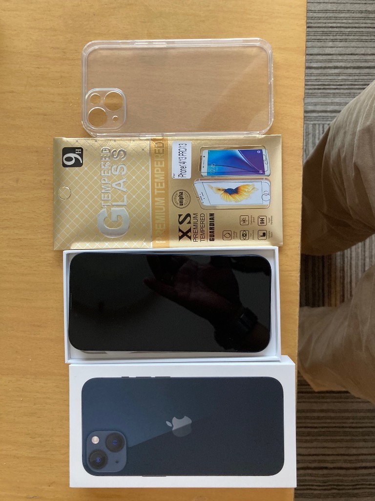 Apple iPhone13 128GB MLNE3J/A ストア購入 iPhone 13 新品未開封 SIMフリー品 128GB Midnight MLNC3J/A