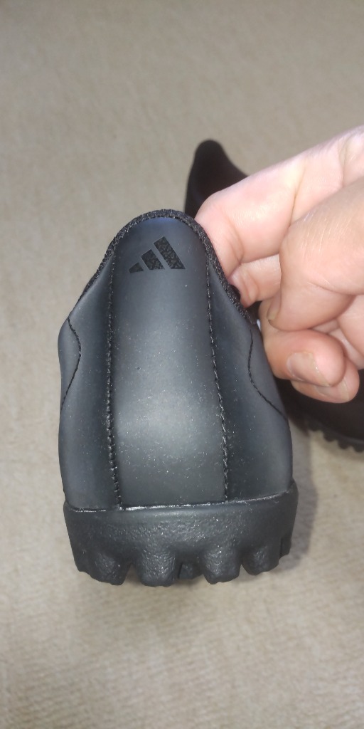 美品 24㎝◎adidas ゴレット VIII トレーニングシューズ ヌバック アディダス(adidas) サッカー トレーニングシューズ ゴレット