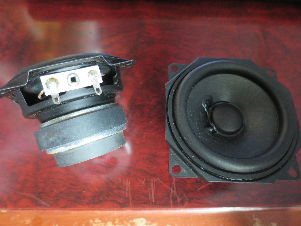 知る人ぞ知る【コーン還流式スピーカー　並列二連式】　ほぼ新品 薄]強化繊維コーン＆ダブルフェライトマグネット フルレンジ