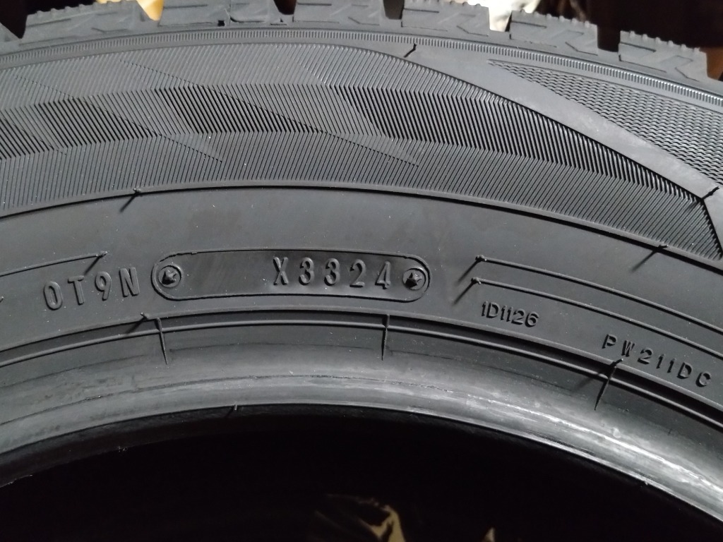 ■2024年製■ダンロップ WM02 195/65R15 4本 WINTER MAXX 195/65R15 4本セット 2024年製 新品スタッドレス