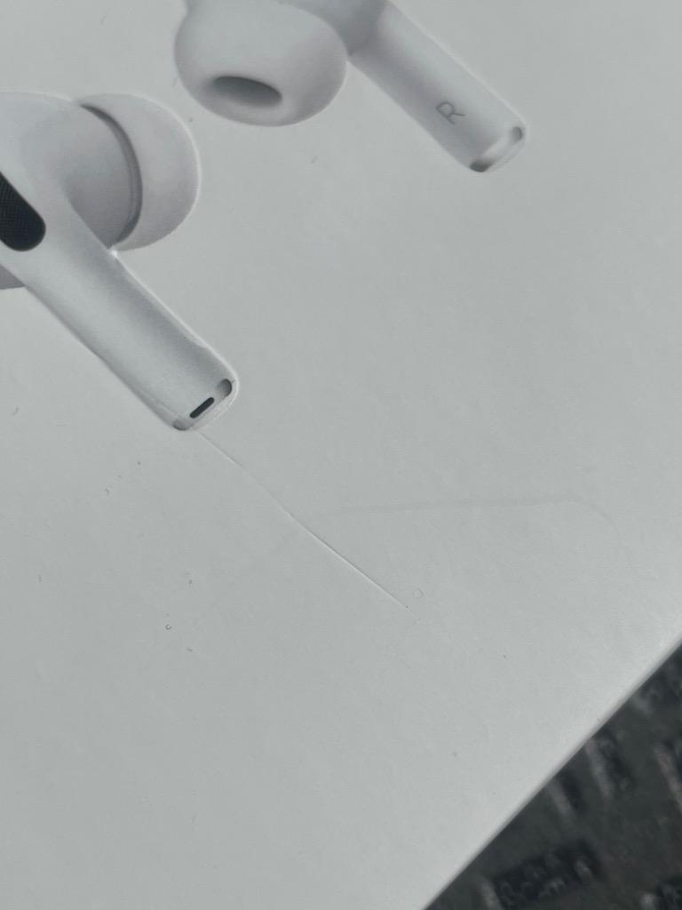 新品外箱傷みあり』Apple AirPods Pro(MagSafe対応) MLWK3J/A
