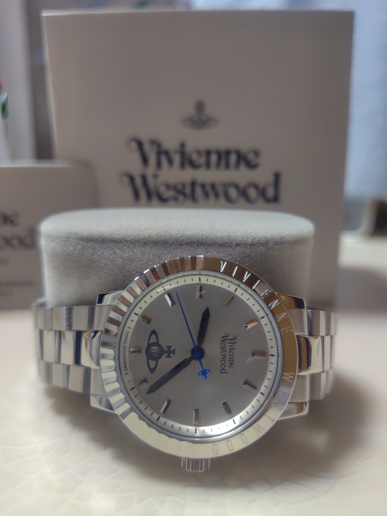 Vivienne Westwood（ヴィヴィアンウエストウッド） ヴィヴィアン