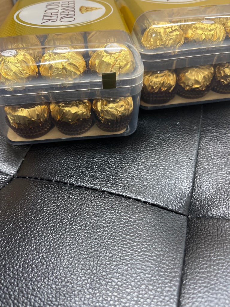 フェレロ ロシェ T-30 30個 2box 60個 チョコレート ギフト フェレロ ロシェ T-30 30個 2box 60個 チョコレート ギフト