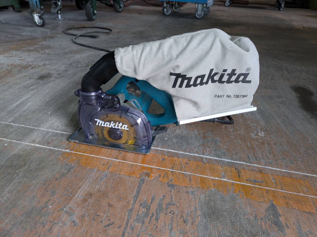 マキタ 4100KBSP 防じんカッタ 125mm (ダイヤモンドホイール別売 マキタ 4100KBSP 防じんカッタ 125mm (ダイヤモンドホイール別売