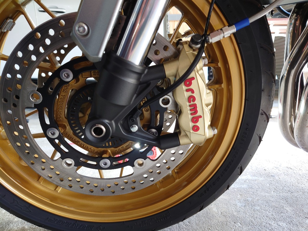 GSX-R1000等 Brembo 108mm スズキ純正 GO/RD ロゴ 左右セット Z900RSにも  59100-14J10-999(右)/59300-14J10-999(左)/59100-14850×2ブレンボ