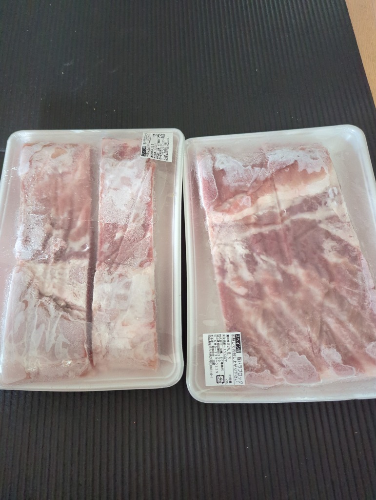 国産豚バラブロック冷凍　20 岡萬 豚バラブロック 2kg 豚肉 【冷凍便発送】【代金引換不可