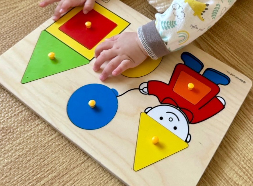 ボーネルンド（Bornelund） ファースト シェイプ パズル 木のおもちゃ