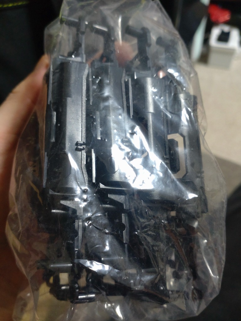 ミニ四駆 MS軽量センターシャーシ ブラック 黒 バラ売り