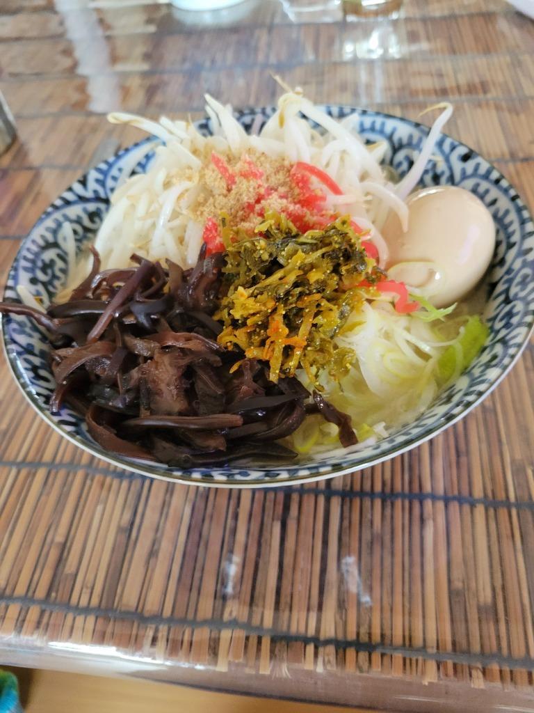 博多屋台ラーメン 純生仕込5人前 明太子高菜 漬物付 得トクセール ポイント消化 1000円 :j6mtaka1:九州からの贈り物 ヤフー店 - 通販  - Yahoo!ショッピング