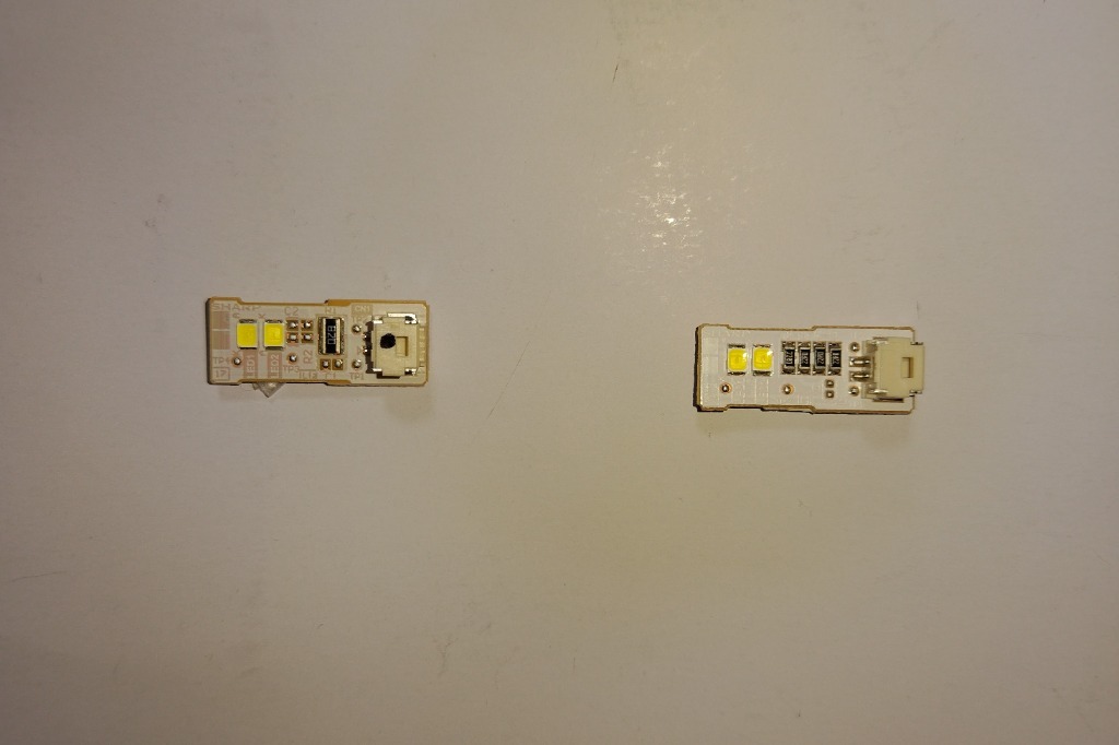 SHARP 【在庫あり】シャープ 冷蔵庫 LED庫内灯基板 2016840993 SHARP 【在庫あり】シャープ 冷蔵庫 LED庫内灯基板 2016840993