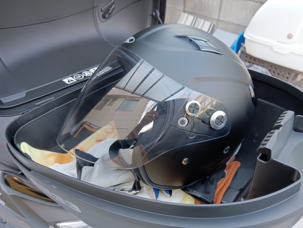 SHAD（シャッド） トップケースSH33 ブルー バイク 大容量 付属品付 楽天市場】SHAD(シャッド) バイク トップケース リアボックス