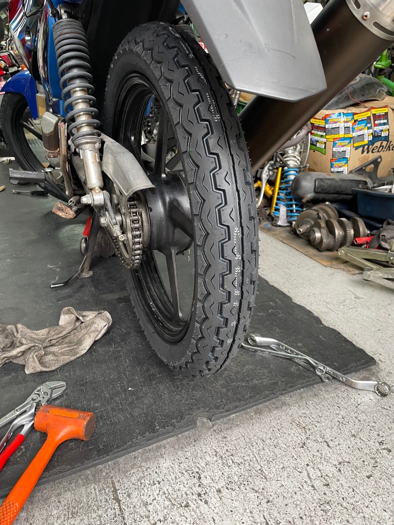 DUNLOP(ダンロップ) GP SERIES TT100GP 3.00-18 47S TL フロント/リア