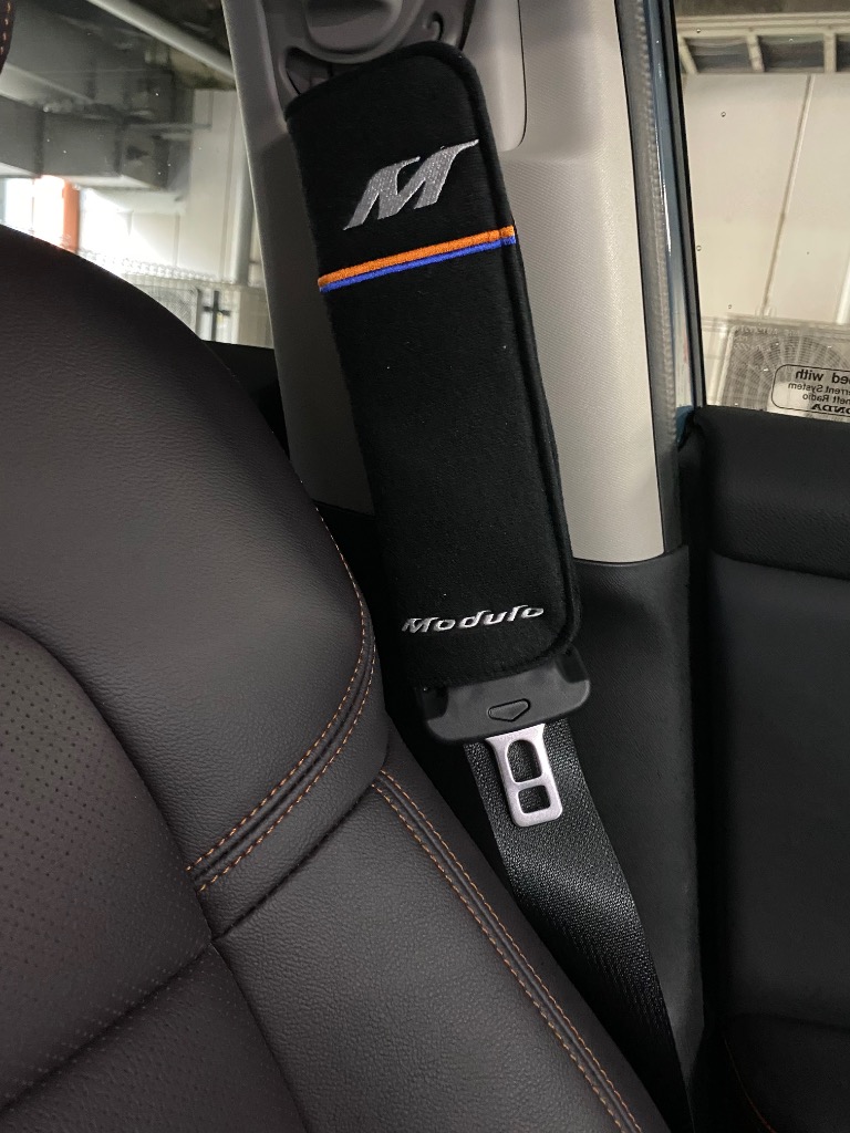 アルパインスタイル シートベルトホルダー ネックパッド リモコンホルダー ホンダ Modulo 海外 純正 シートベルトパッド 左右セット HONDA