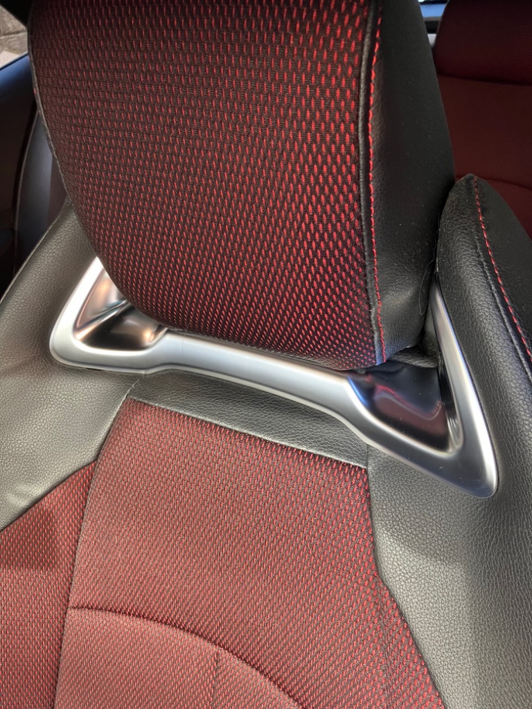 99％新品 傷無し 納車前外し トヨタ カローラスポーツ 純正 1本 新車外し partsking_toyota-71739-12040