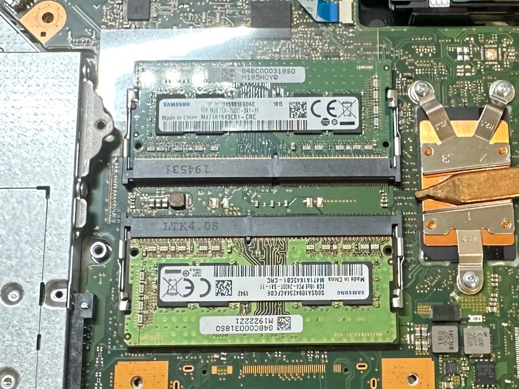 SAMSUNG（サムスン） 【DDR4 8GBx1枚 ノートPC用】SAMSUNG PC4-19200S