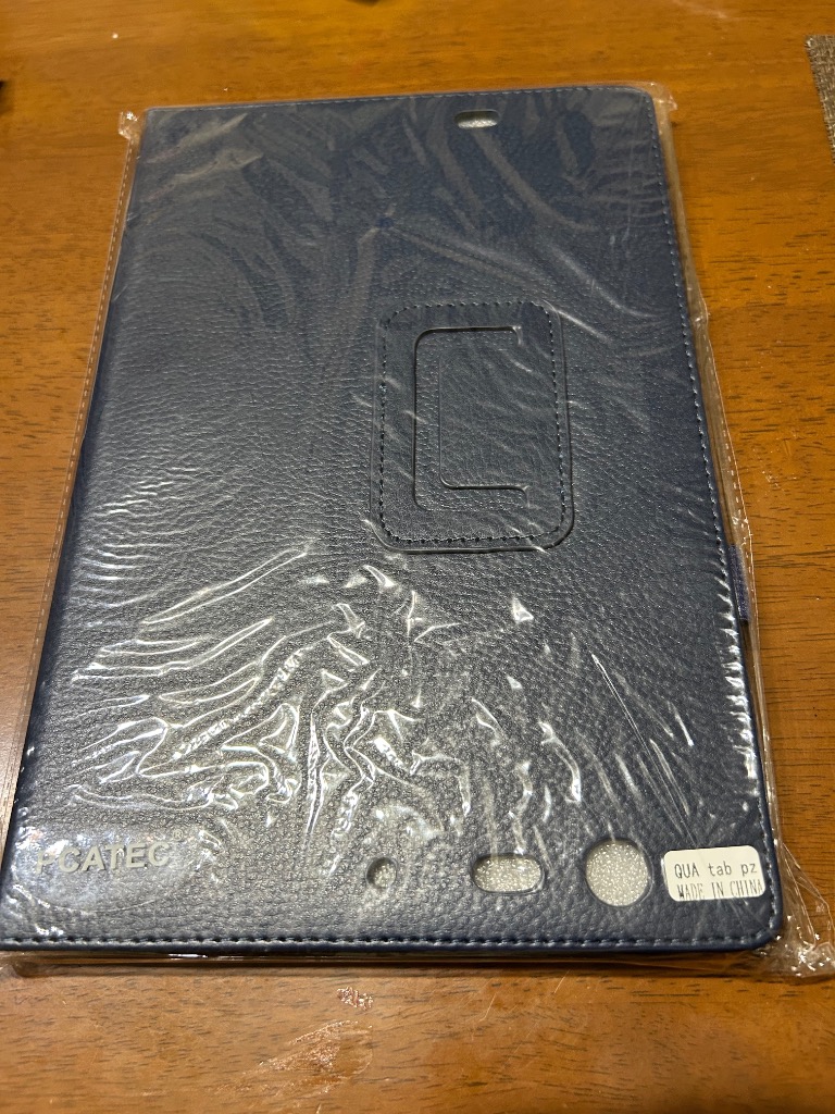 Qua tab（キュア タブ） au Qua tab PZ ( LGT32) LGエレクトロニクス製