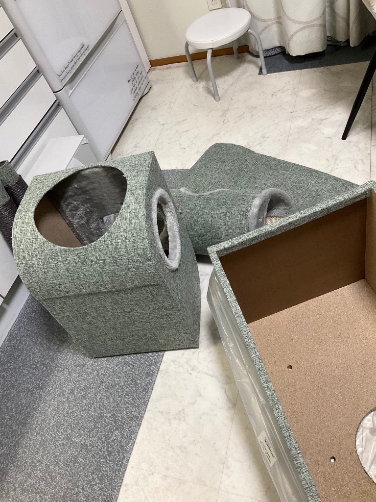 ペピィ つながるトンネルタワー 据え置き型キャットタワー 112cm グレー つながるトンネルタワー(高さ112cm 据え置き型 多頭飼い 大型猫