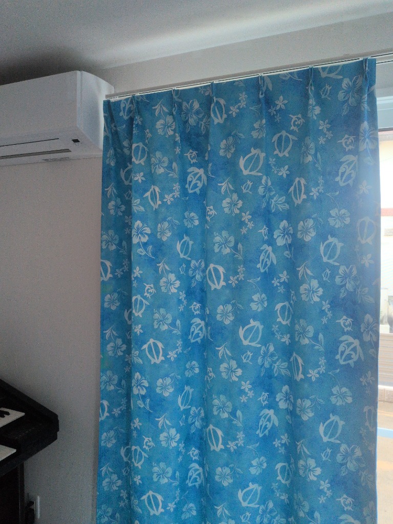 ハワイ 遮光カーテン 当店オリジナル！幸せを呼ぶ、ホヌ柄のハワイアン