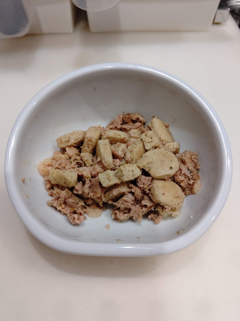 ロイヤルカナン 食事療法食 低分子プロテイン　ライト ドライ 8kg＋7.7kg Amazon.co.jp: ロイヤルカナン 食事療法食 犬用 低分子