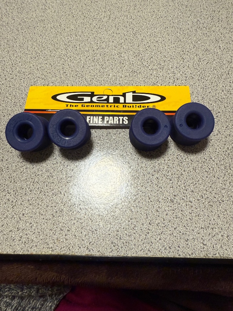 ハイエース　リバンプ　スタビリンク強化ウレタンブッシュ　ハイトダウンサポーター フロントスタビリンク用 ウレタンブッシュ (ハイエース用) 強化